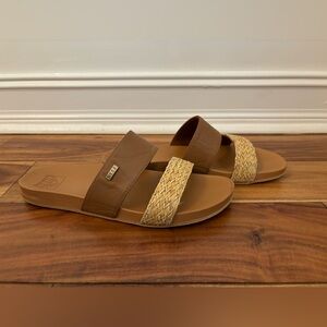 EUC Reef Women's Woven Slide Sandals Size 10